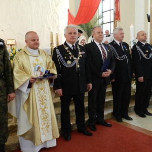 Odpust parafialny i wręczanie medali - 195